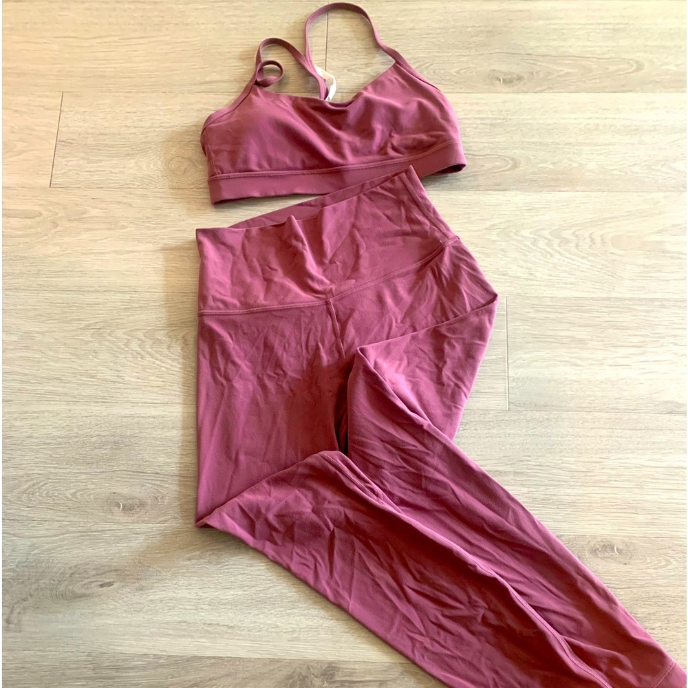 Lu Lu set bra wrkout align pant
